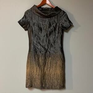 Womens Size 4 Gray Textured Michael Kors Dress with pockets Gray with gold accen